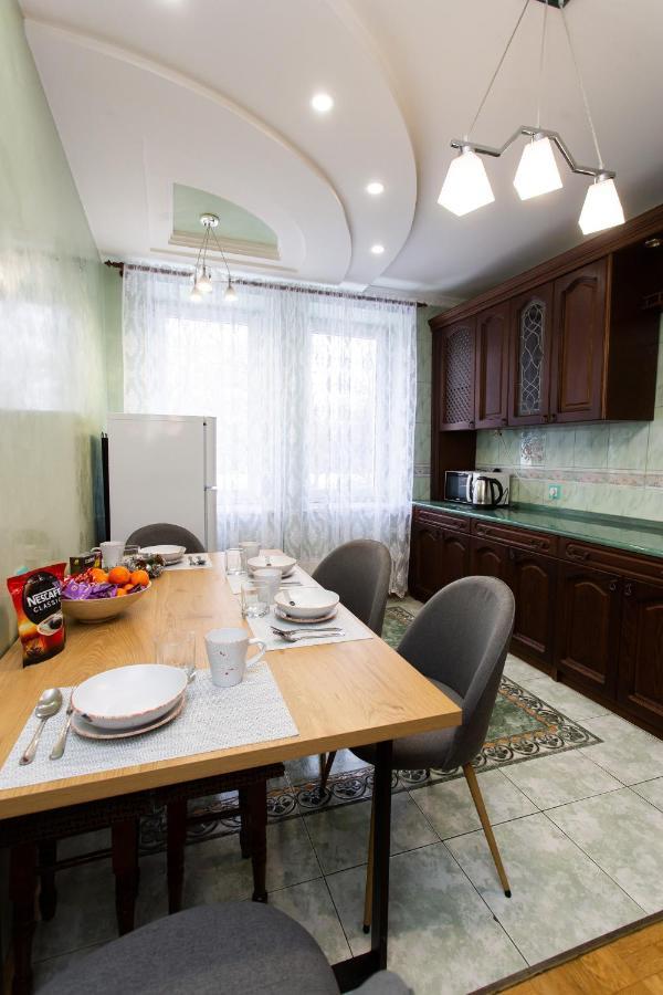 Центр. Вулиця Липова. 3 Кімнати Leilighet Ternopil Eksteriør bilde