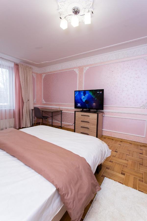 Центр. Вулиця Липова. 3 Кімнати Leilighet Ternopil Eksteriør bilde
